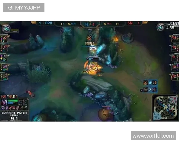 FPX在青年赛中的精彩表现与状态分析探讨